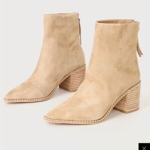 Steve Madden Women’s Aquarius Tan Suede Size 11 like new